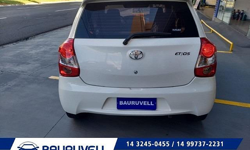 Toyota Etios 1.3 X Ú...