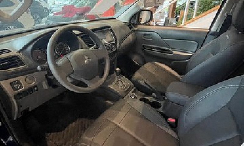 L200 Triton Savana 0...