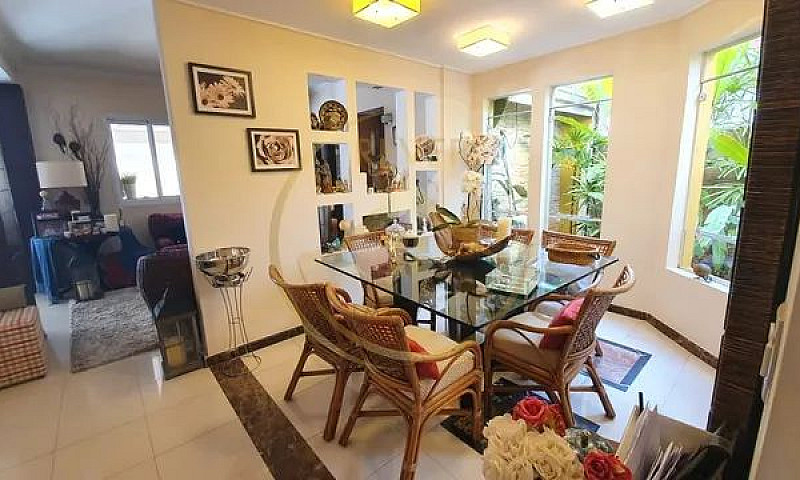 Casa Para Venda Em N...