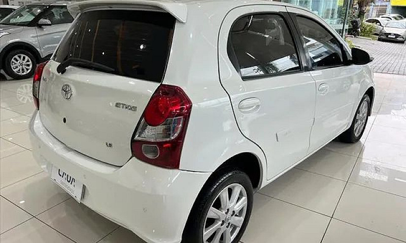 Toyota Etios 1.5 X P...