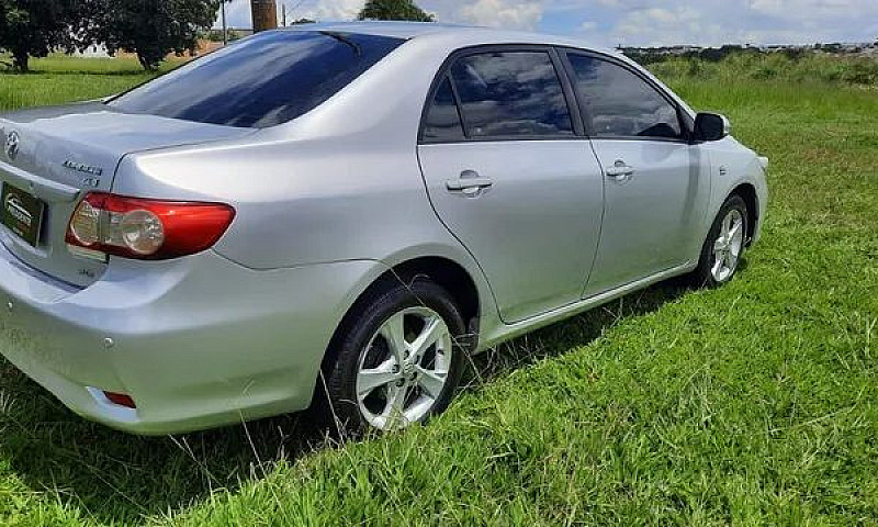 Corolla 2.0 Xei 2011...