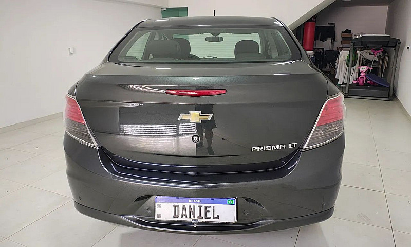 Prisma 1.4 Lt Ano 20...