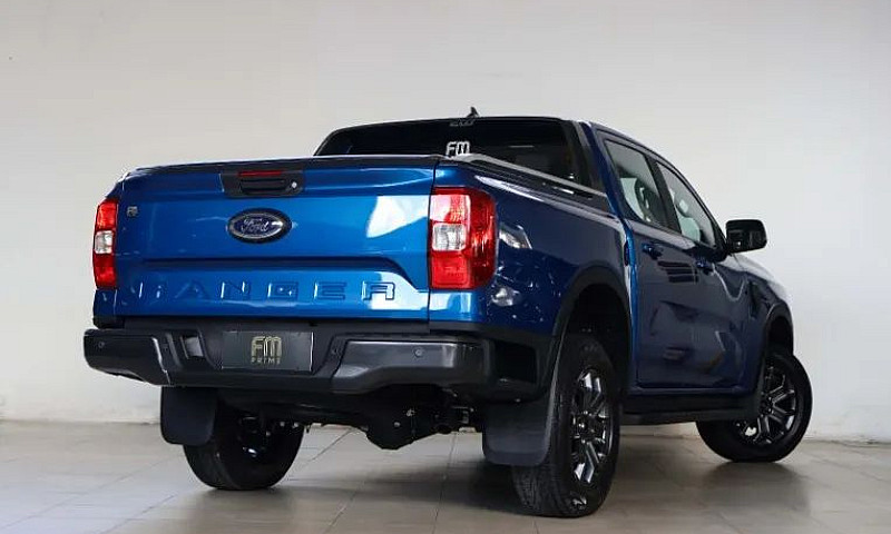 Ford Ranger Black 2....