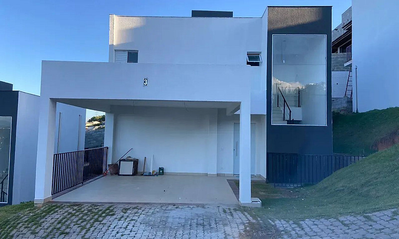 Casa De Condomínio P...