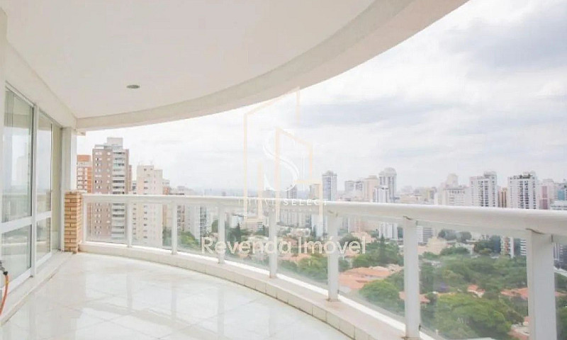 Condomínio Edifício ...