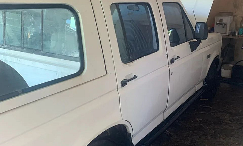 Ford F-1000 S. S. Di...