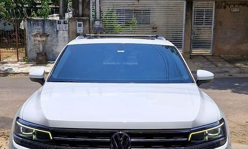 Volkswagen Tiguan Al...