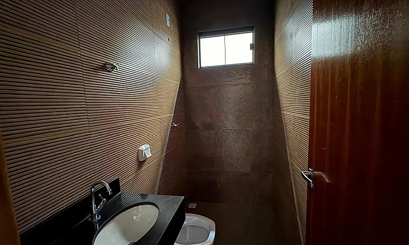 Casa Com Excelente L...
