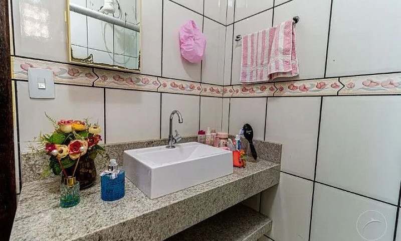 Vendo Casa...