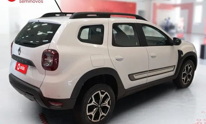 Renault Duster Iconi...
