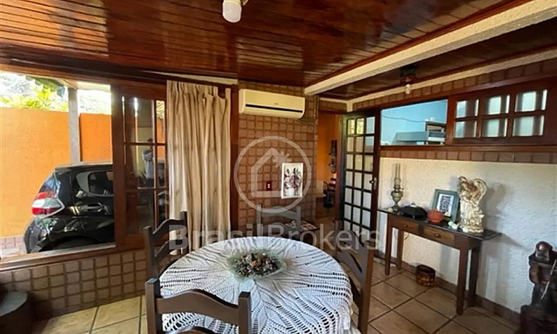 Casa Em Condomínio F...