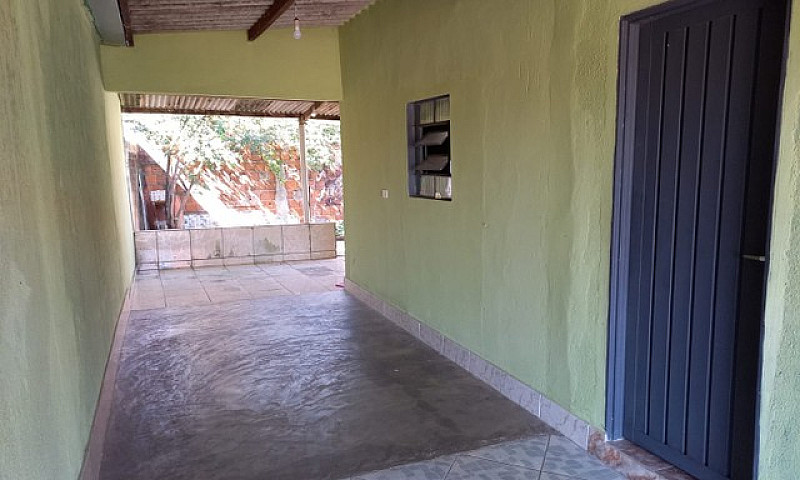 Casa 2Q No Bairro In...