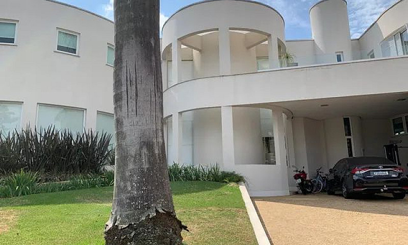 Casa Em Condomínio P...