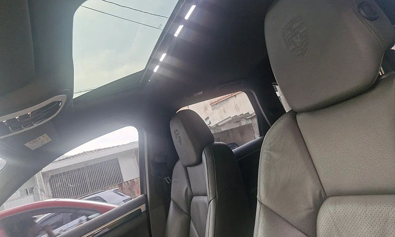 Porsche Cayenne V6 3...