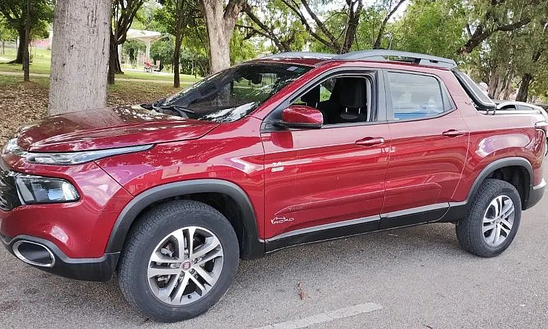 Fiat Toro Freedom Ro...