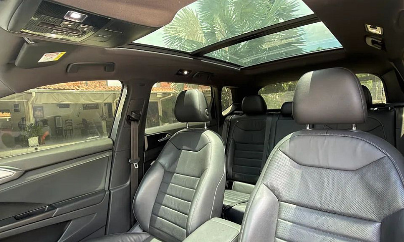 Volkswagen Taos High...