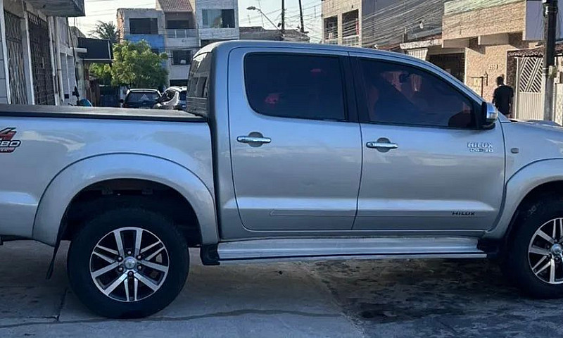 Toyota Hilux Cd Srv ...