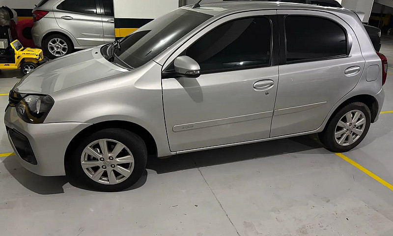 Toyota Etios X Plus ...