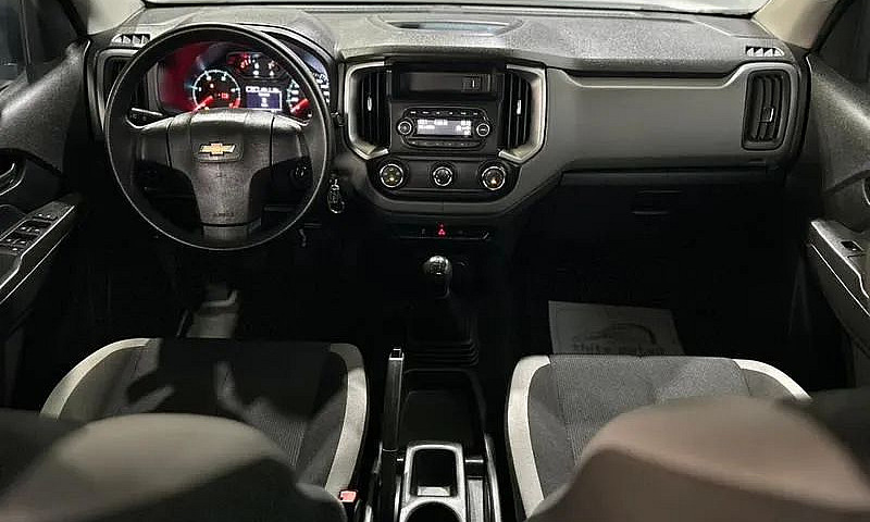 Chevrolet S10 Pick-U...