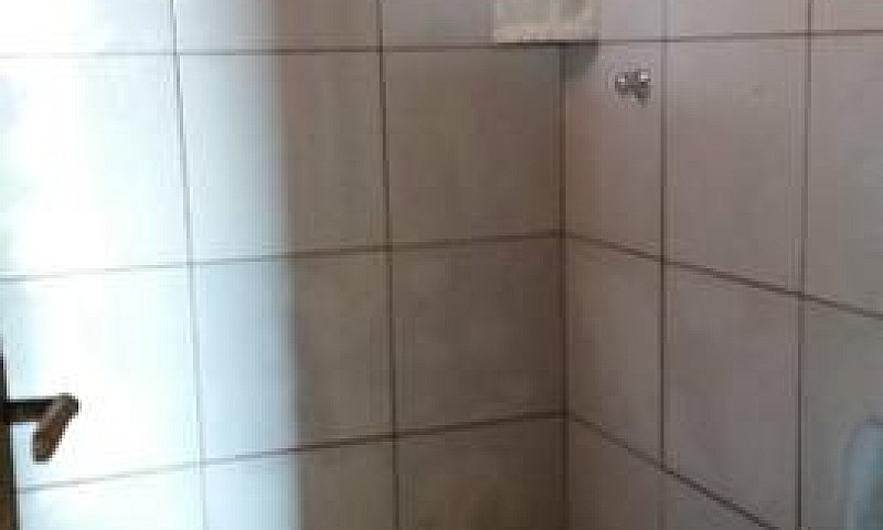 Vende-Se Uma Casa...