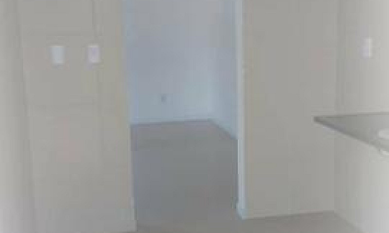 Casas Condomínio Fec...
