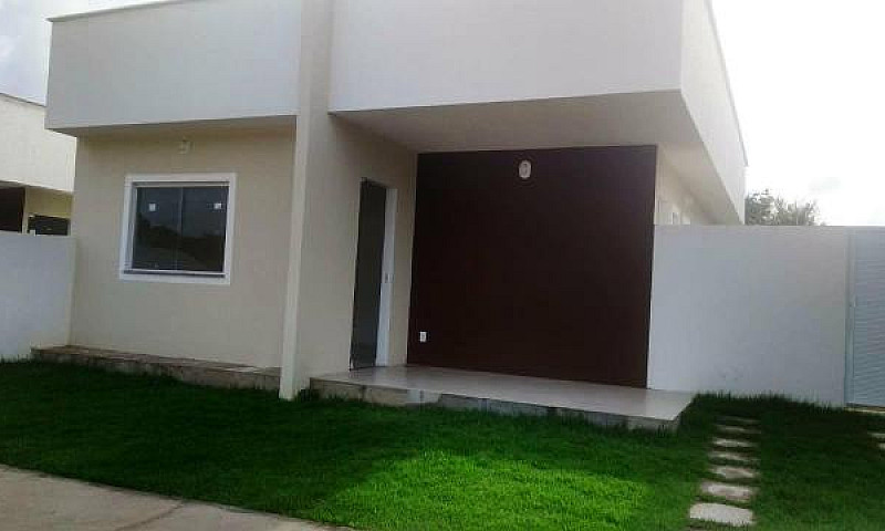 Casas Condomínio Fec...