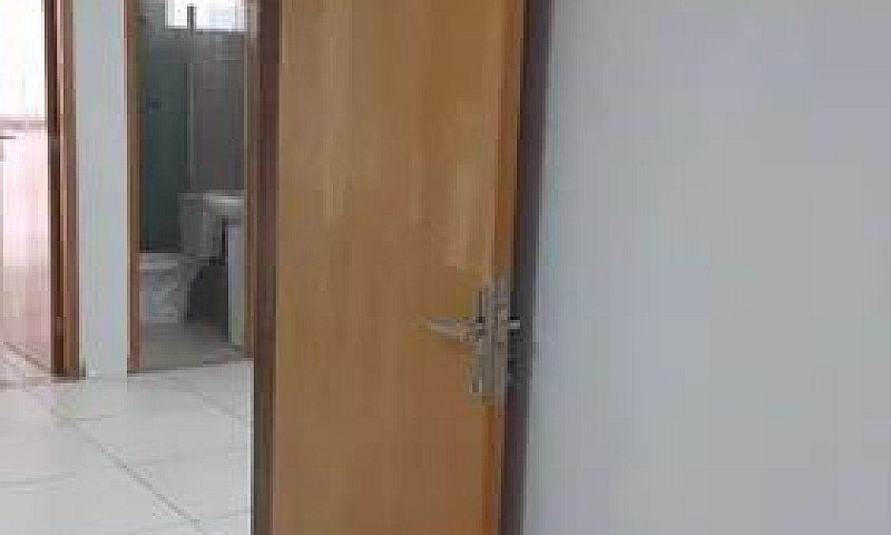 Alugo Casa 2 Quartos...
