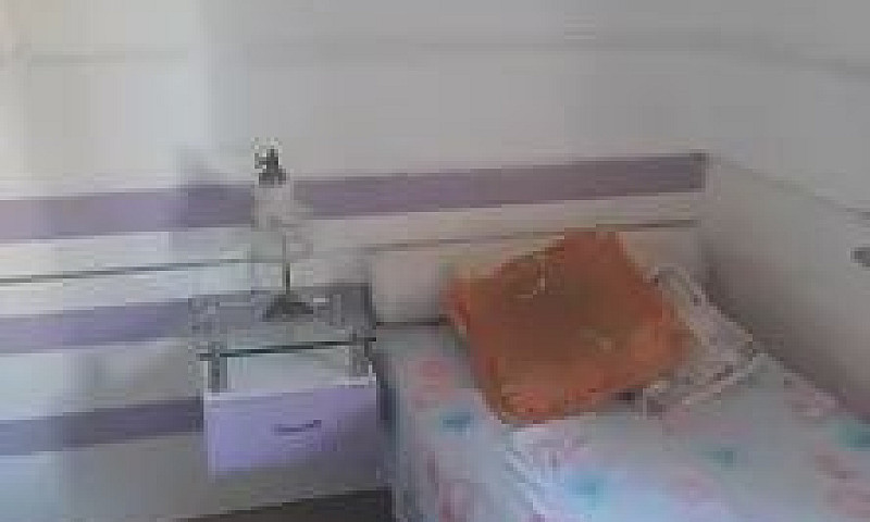 Alugo Quarto P Mulhe...