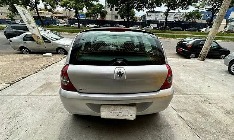 Renault Clio Hatch 1...
