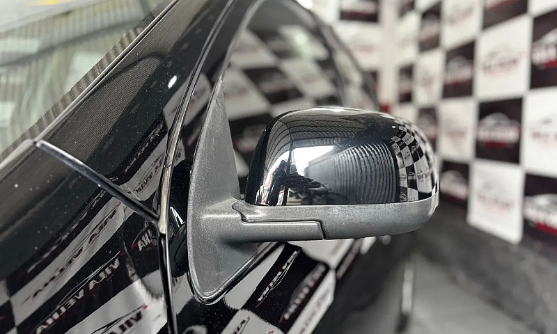 Nissan March 1.0 Sv ...