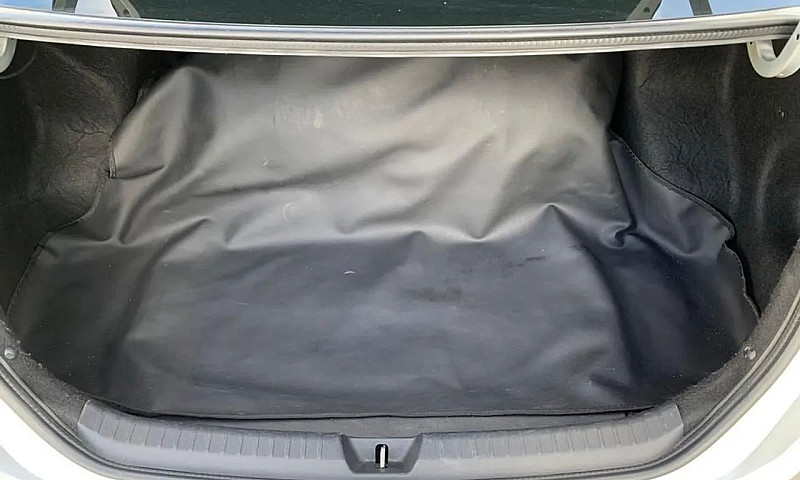 Toyota Yaris Xl Seda...