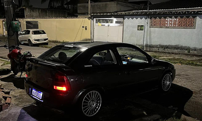 Chevrolet Astra Adva...