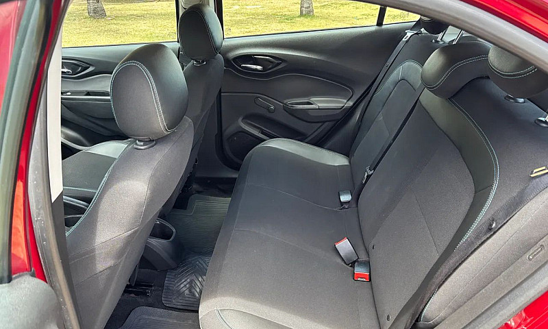 Chevrolet Onix Hatch...