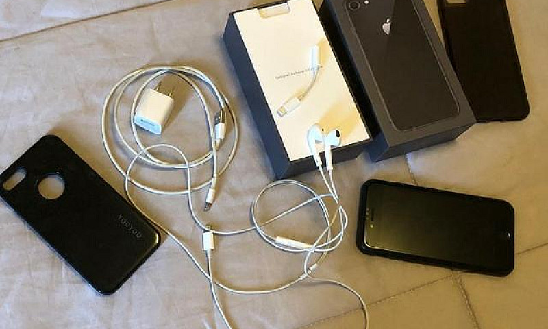 Iphone 8 Praticament...