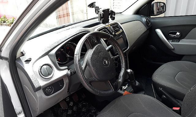 Renault Logan Dynami...
