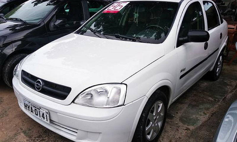 Corsa Sedan Max 1.8 ...