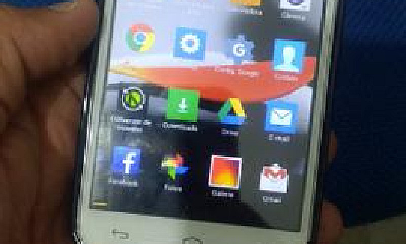 Celular Alcatel One ...
