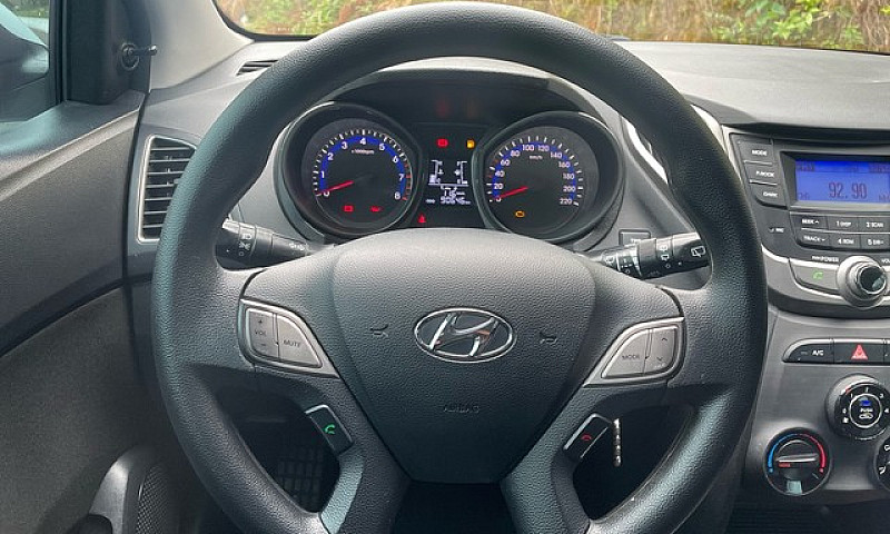 Hyundai Hb20 1.0 Com...