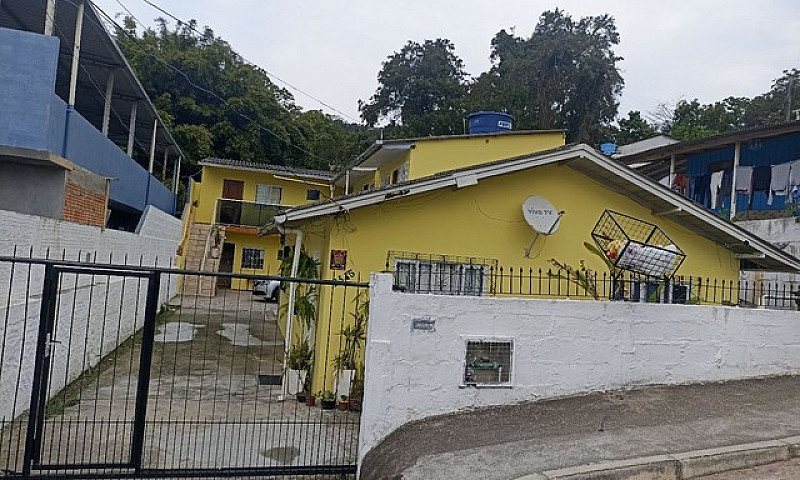 Vendo Casa Com Ketin...