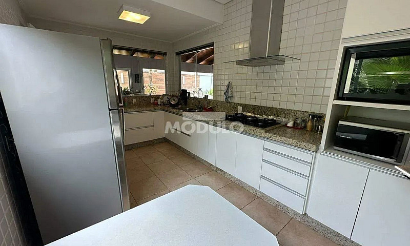 Casa Residencial Par...
