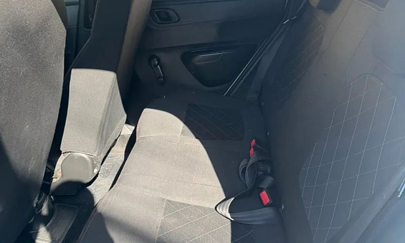 Renault Kwid Zen 1.0...