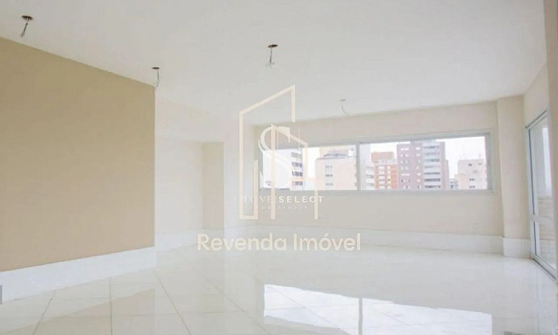 Condomínio Edifício ...