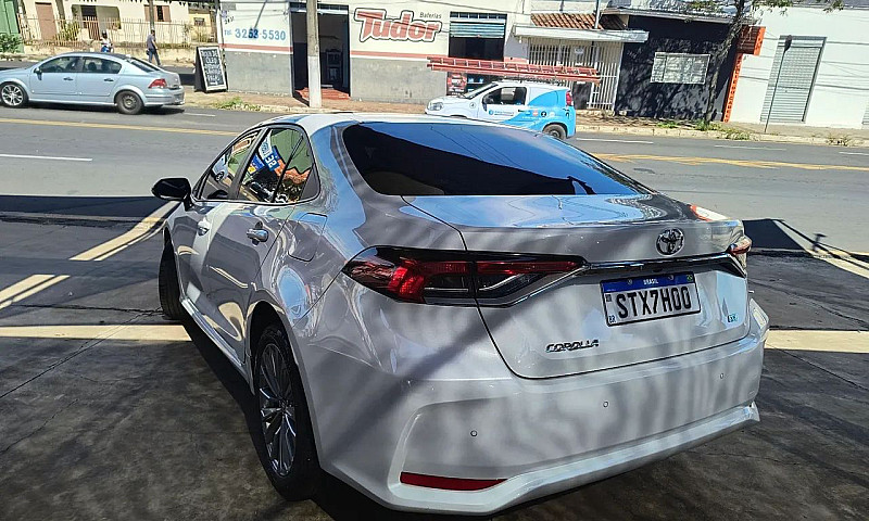Toyota Corolla Xei 2...