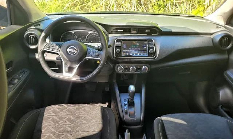 Nissan Kicks Sense 1...