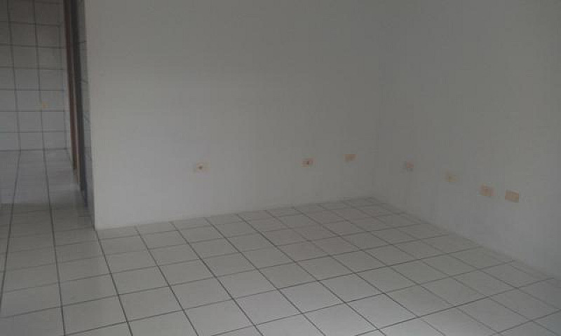 Alugo Casa 650,00...