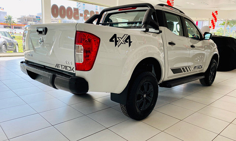 Nissan Fronteir Atta...