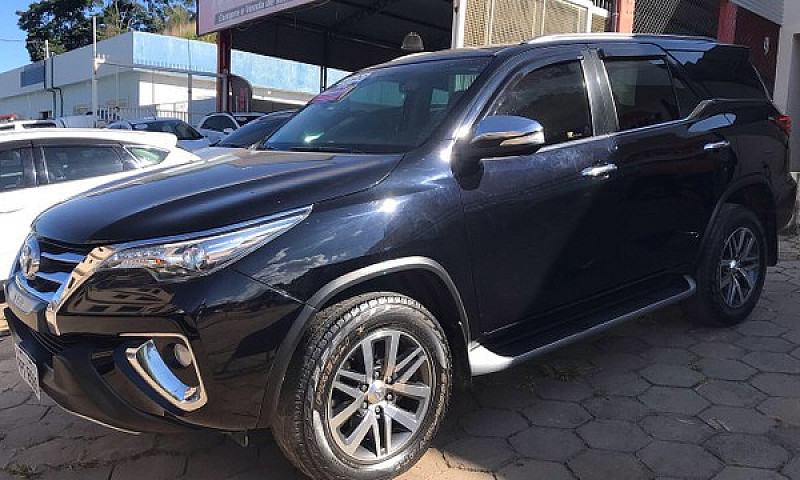 Toyota Hylux Sw4 Srx...
