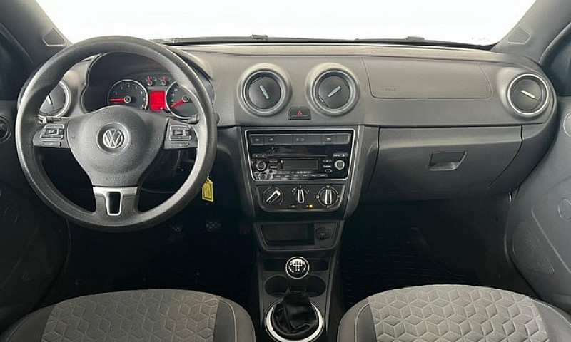 Volkswagen Gol 1.0 8...