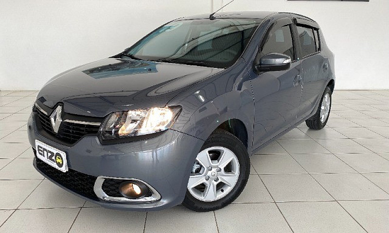 Renault Sandero 1.0 ...