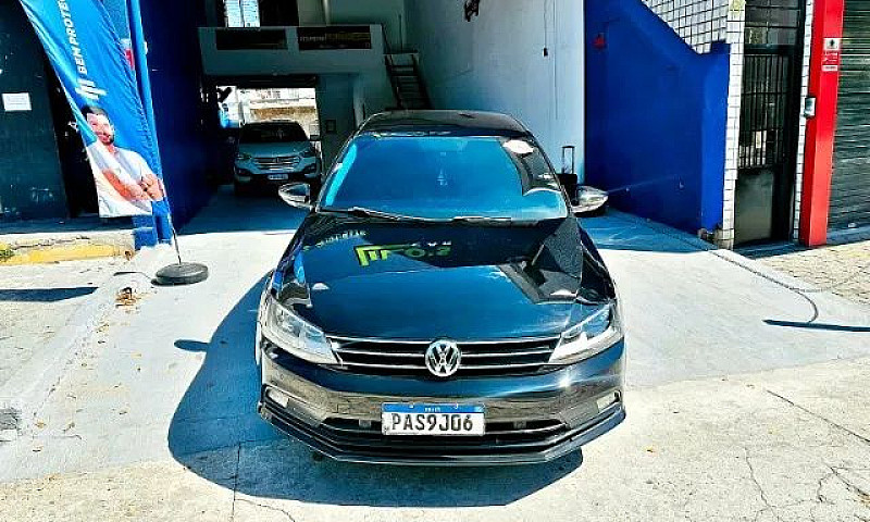 Volkswagen Jetta 1.4...